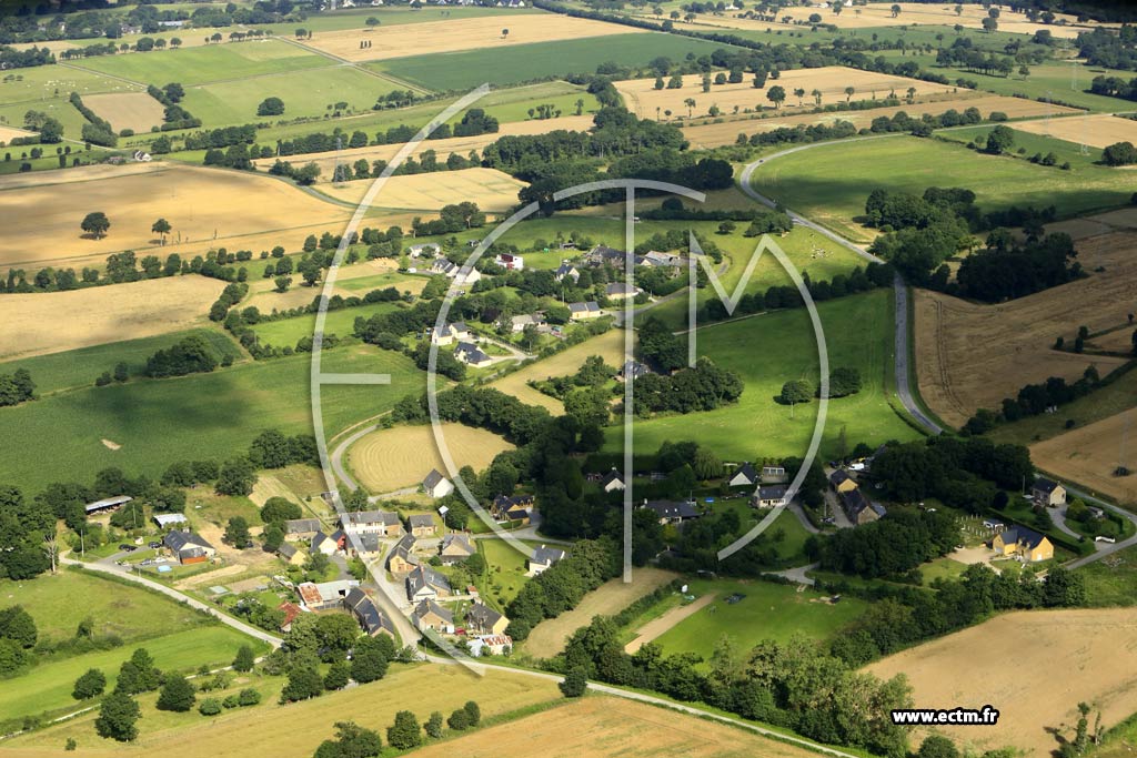 Photo arienne de Le Petit-Fougeray (le Val)