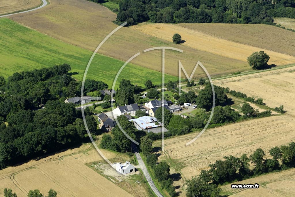 Photo arienne de Grand-Fougeray (le Bas Jangland)