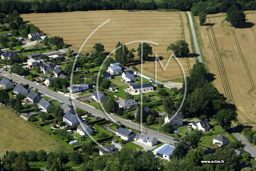 Photo arienne de Guipry (les Ourmes du Bourg)