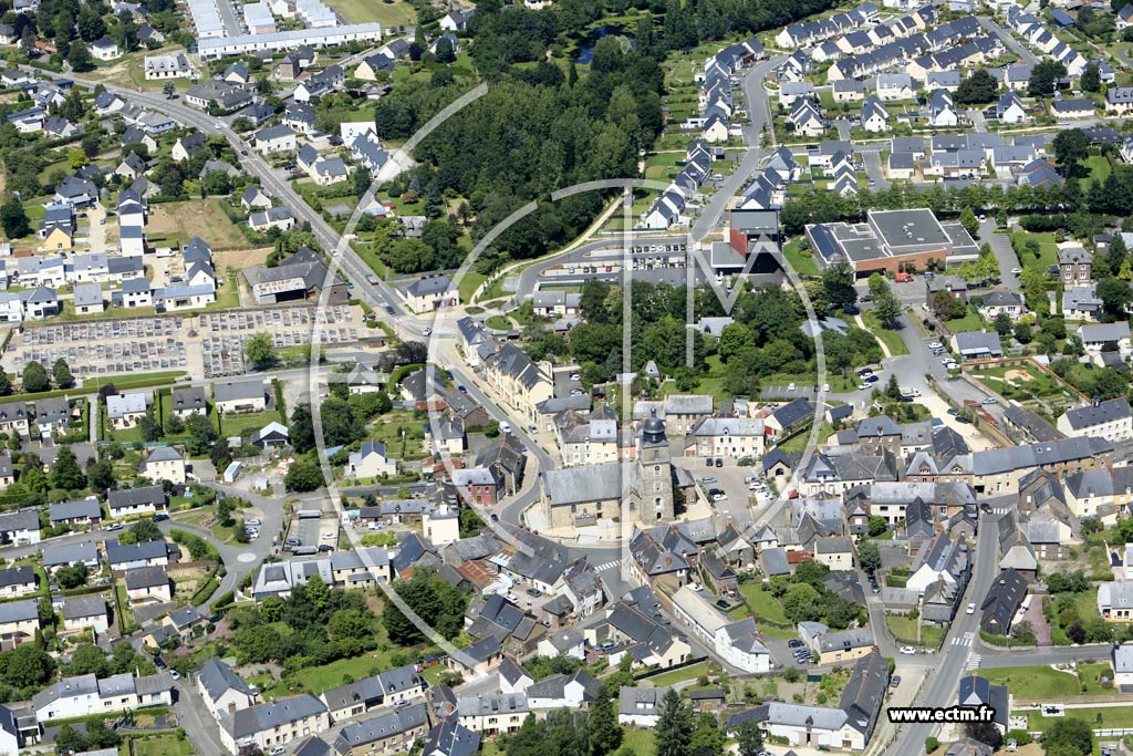 Photo arienne de Bral-sous-Montfort (Centre)