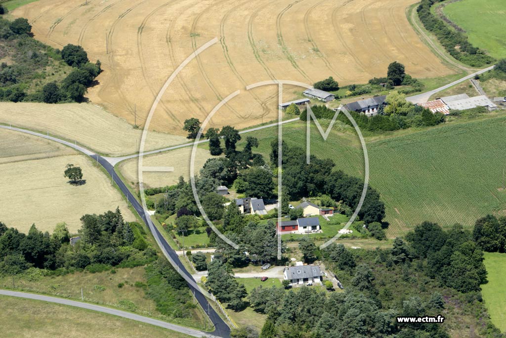 Photo arienne de Saint-Thurial (le Champs Tessier)