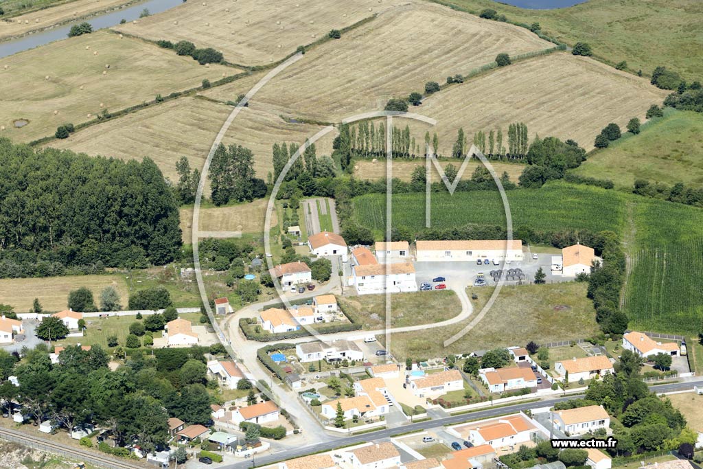 Photo arienne de Notre-Dame-de-Riez (la Trie)
