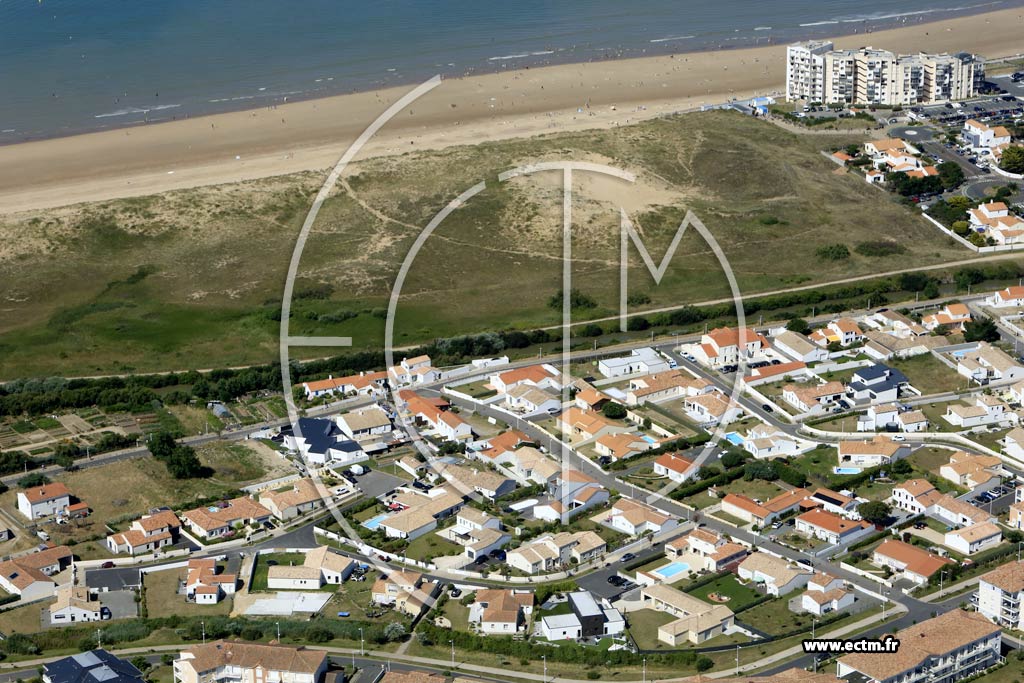 Photo arienne de Saint-Gilles-Croix-de-Vie (Grand Plage)