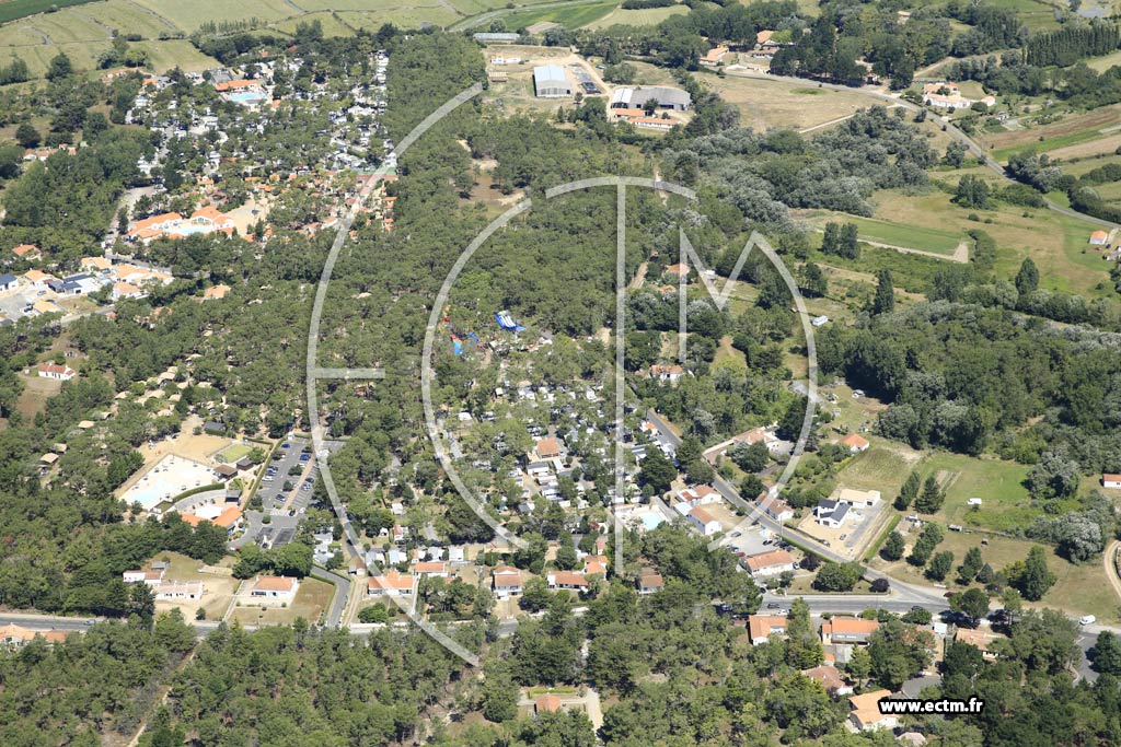 Photo arienne de Saint-Hilaire-de-Riez (Chaume des Roselires)