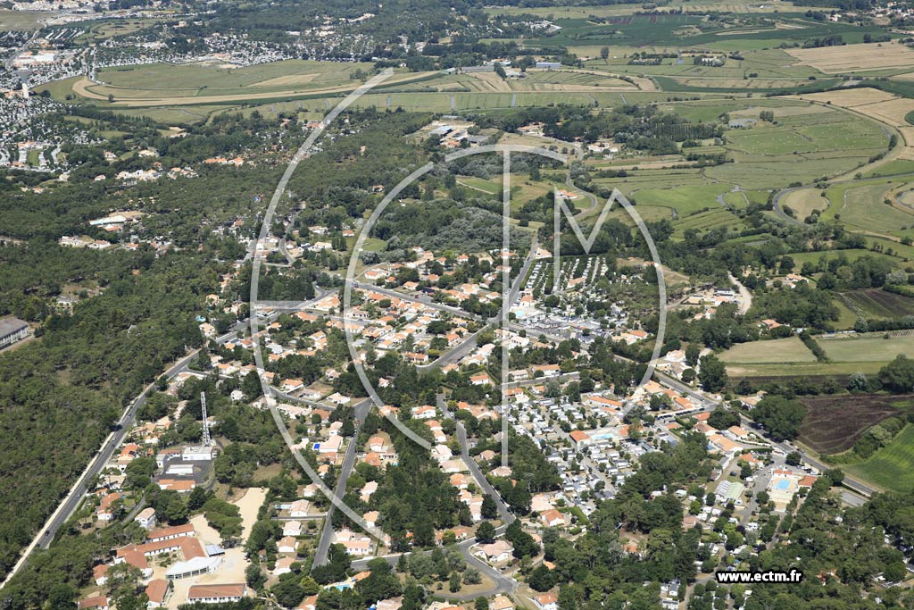 Photo arienne de Saint-Hilaire-de-Riez (la Pare du Both)