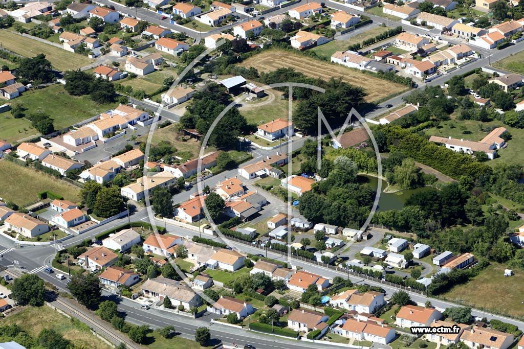 Photo arienne de Saint-Hilaire-de-Riez (les Poirires)