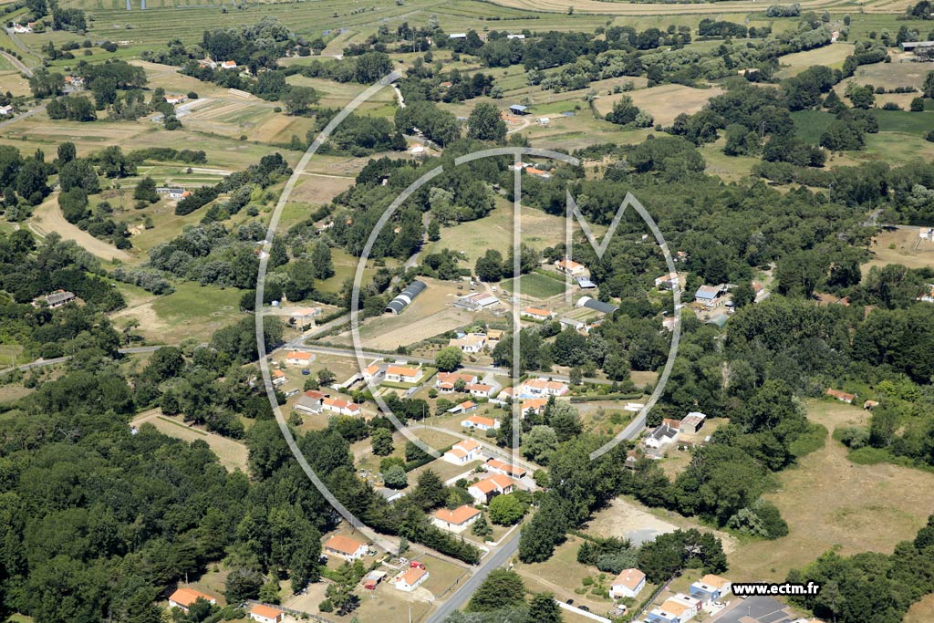 Photo arienne de Saint-Hilaire-de-Riez (Marais Breton)