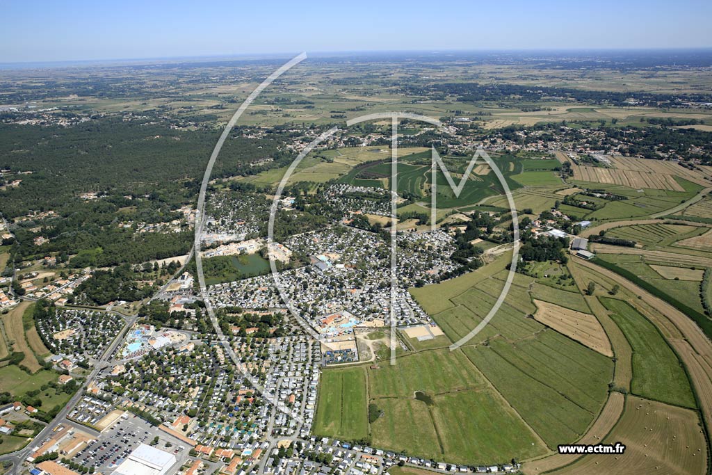 Photo arienne de Saint-Jean-de-Monts (les Bosses