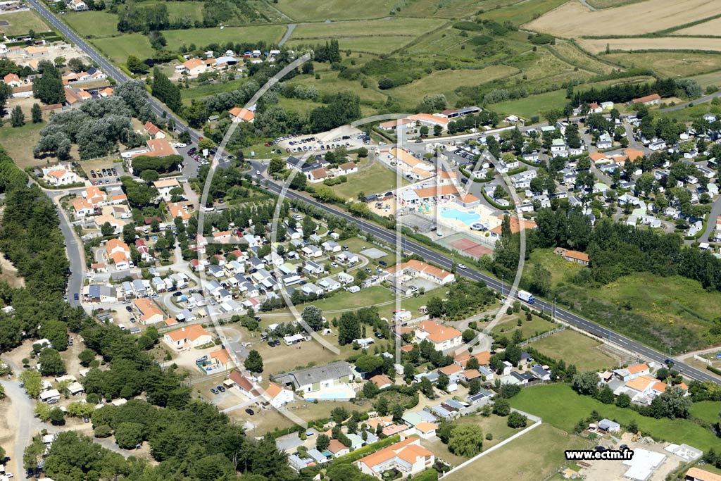 Photo arienne de Saint-Jean-de-Monts (les Chaumes)