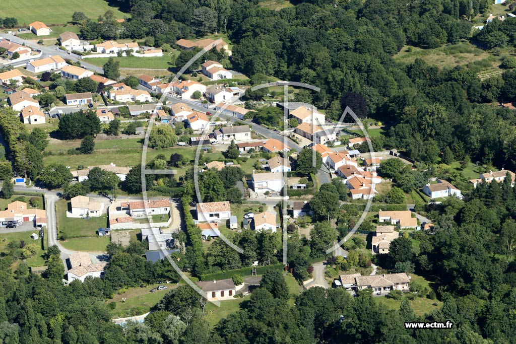 Photo arienne de Saint-Rvrend
