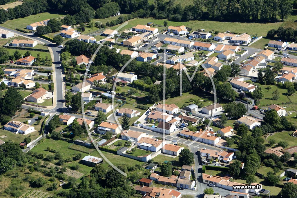 Photo arienne de Saint-Rvrend