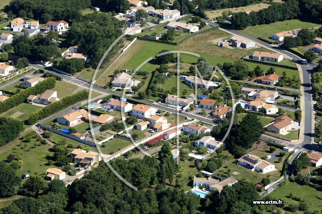 Photo arienne de Saint-Rvrend