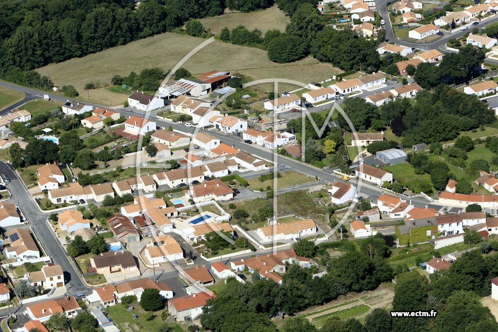Photo arienne de Saint-Rvrend