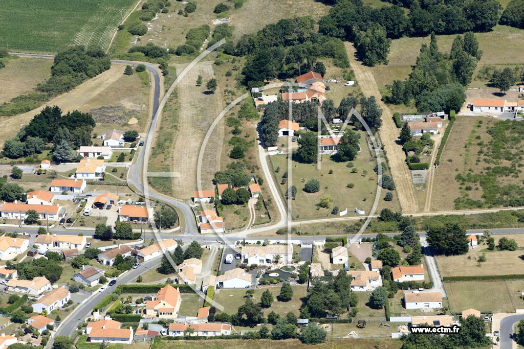 Photo arienne de Soullans (le Petit Moulin)
