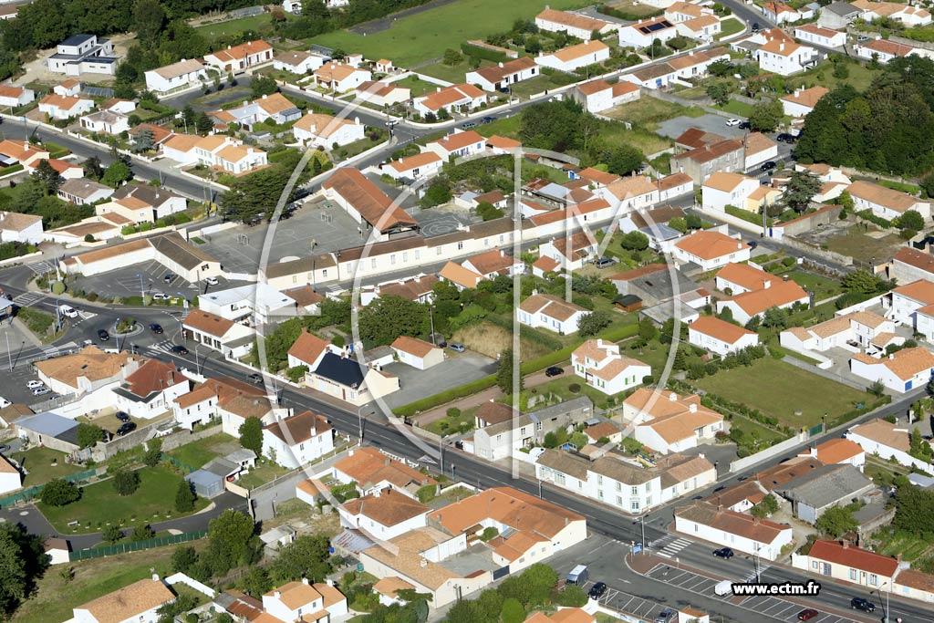 Photo arienne de Beauvoir-sur-Mer (Centre)