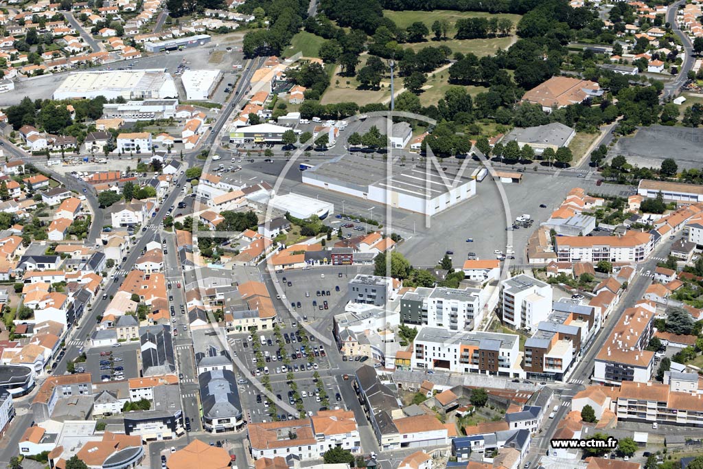 Photo arienne de Challans (Centre)