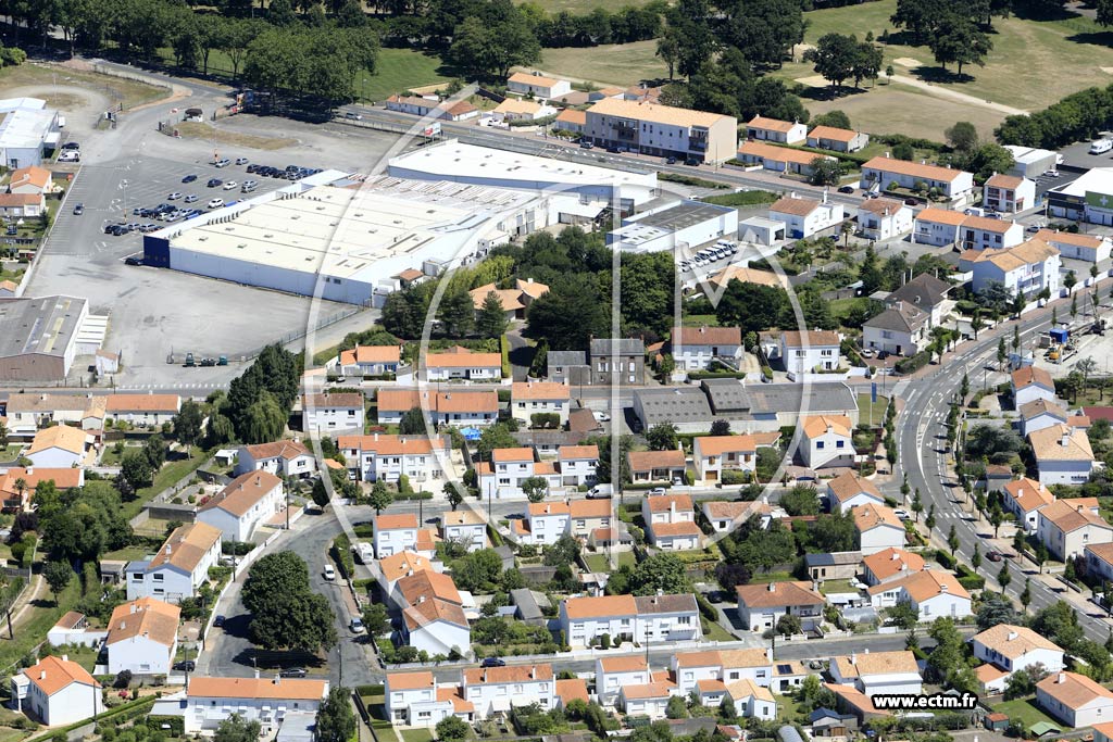 Photo arienne de Challans (Nord)