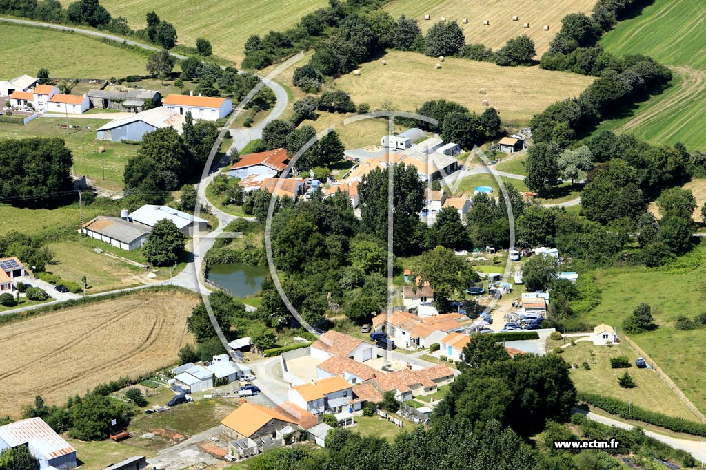 Photo arienne de La Garnache (la Mrandoire)