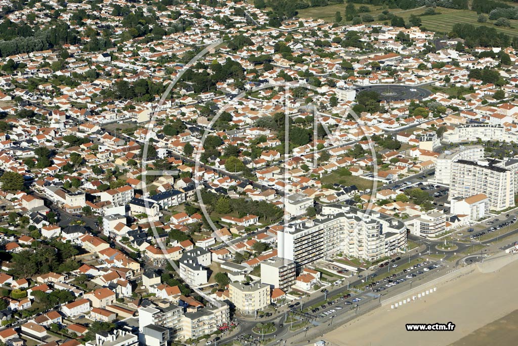 Photo arienne de Saint-Hilaire-de-Riez (le Pr Sal)