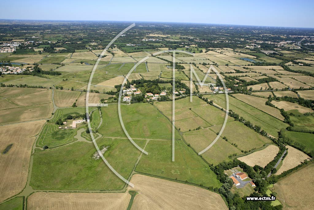 Photo arienne de Sallertaine (la Thomazerie - la Villatte - Fief de la Villatte)