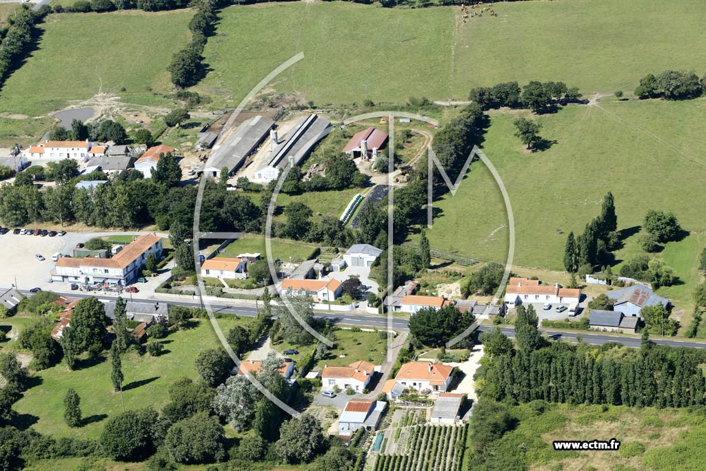 Photo arienne de Sallertaine (les Quatre Moulins)