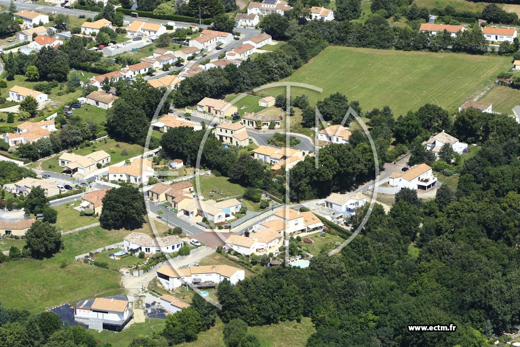 Photo arienne de Apremont