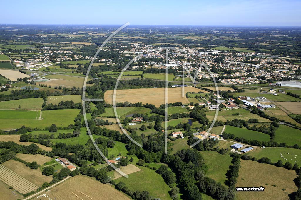 Photo arienne de Le Poir-sur-Vie (la Gilardire - la Tailleferrire)