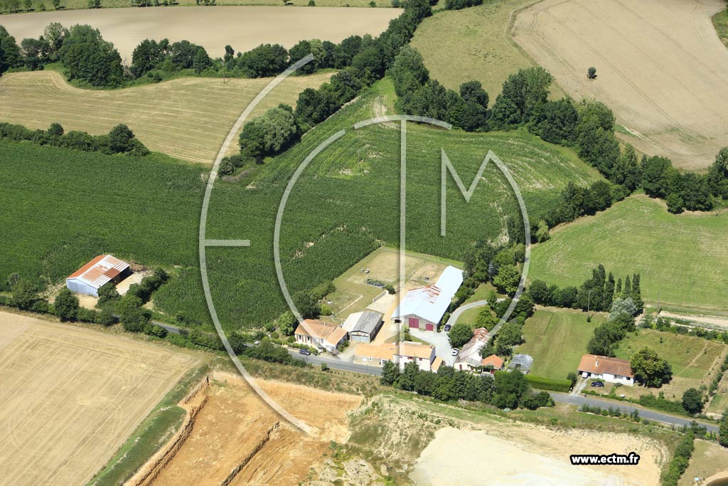 Photo arienne de Saint-Christophe-du-Ligneron (la Chambodire)