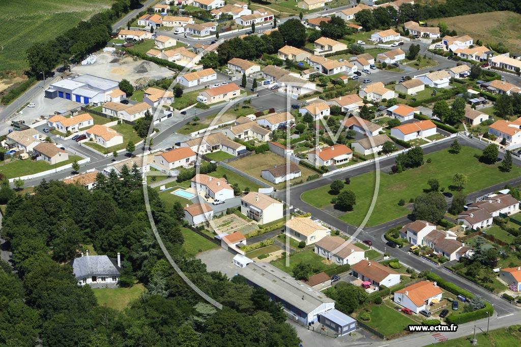 Photo arienne de Saint-Christophe-du-Ligneron (le Coteau)