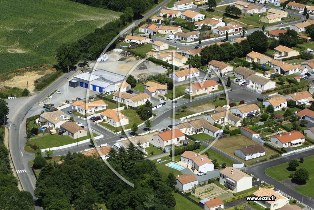 Photo arienne de Saint-Christophe-du-Ligneron (le Coteau)