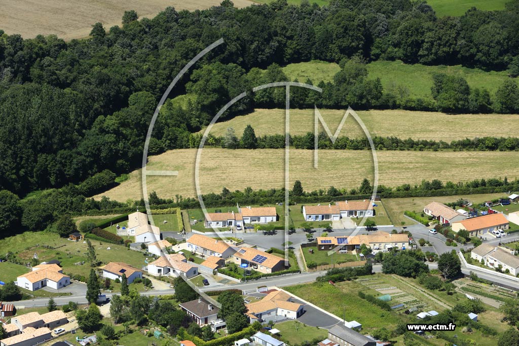 Photo arienne de Saint-tienne-du-Bois