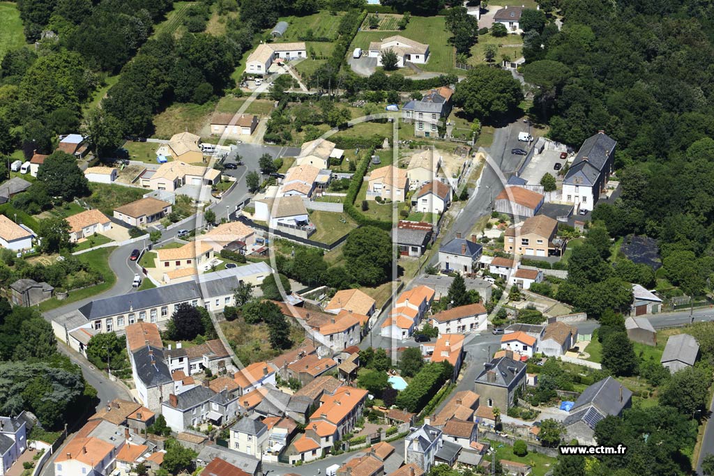 Photo arienne de Saint-tienne-du-Bois