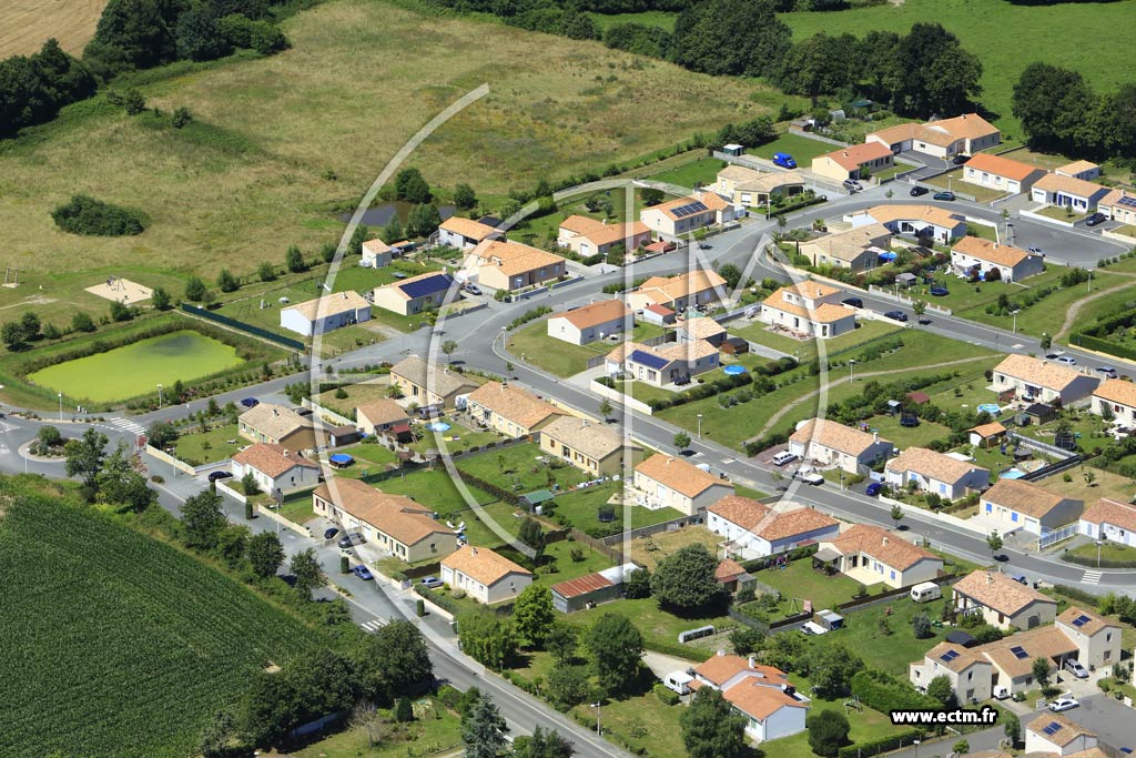 Photo arienne de Saint-tienne-du-Bois