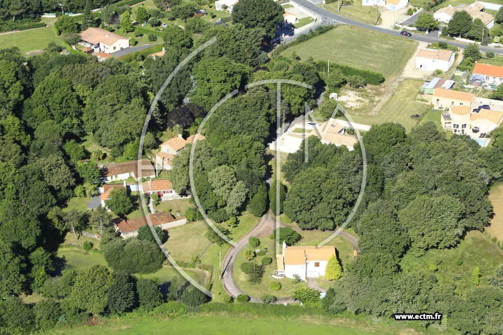Photo arienne de Saint-Georges-de-Pointindoux