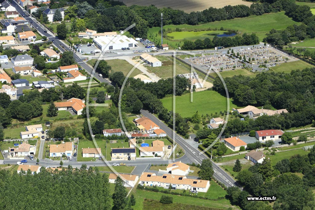 Photo arienne de Saint-Julien-des-Landes