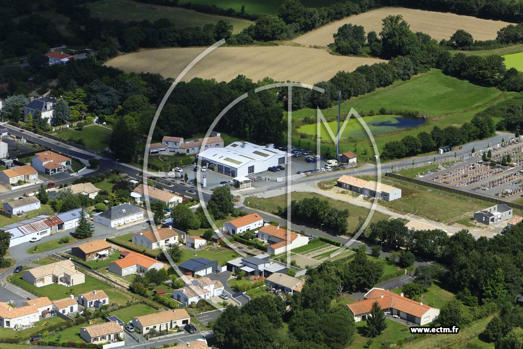 Photo arienne de Saint-Julien-des-Landes
