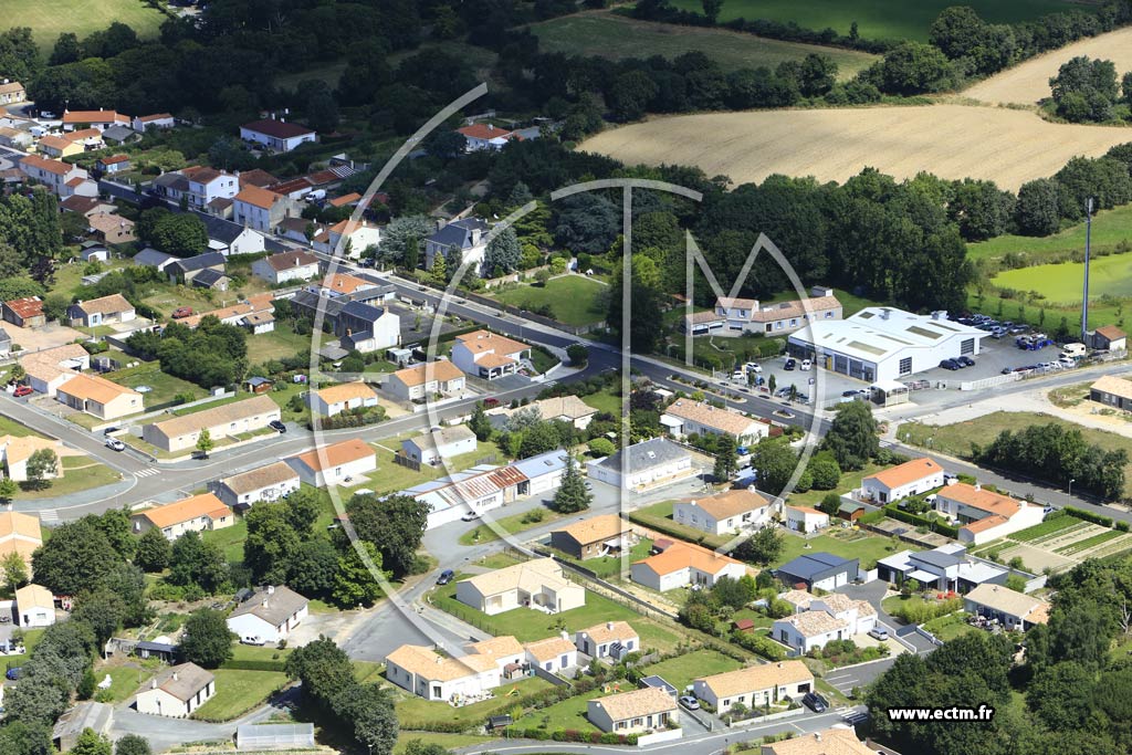 Photo arienne de Saint-Julien-des-Landes
