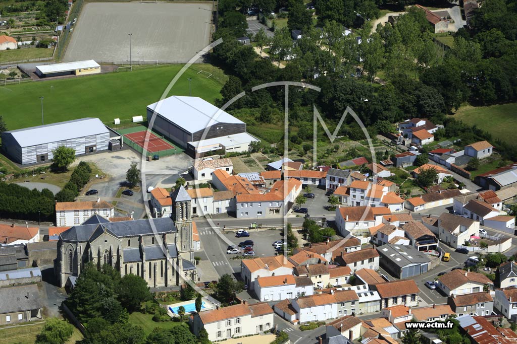 Photo arienne de Saint-Julien-des-Landes