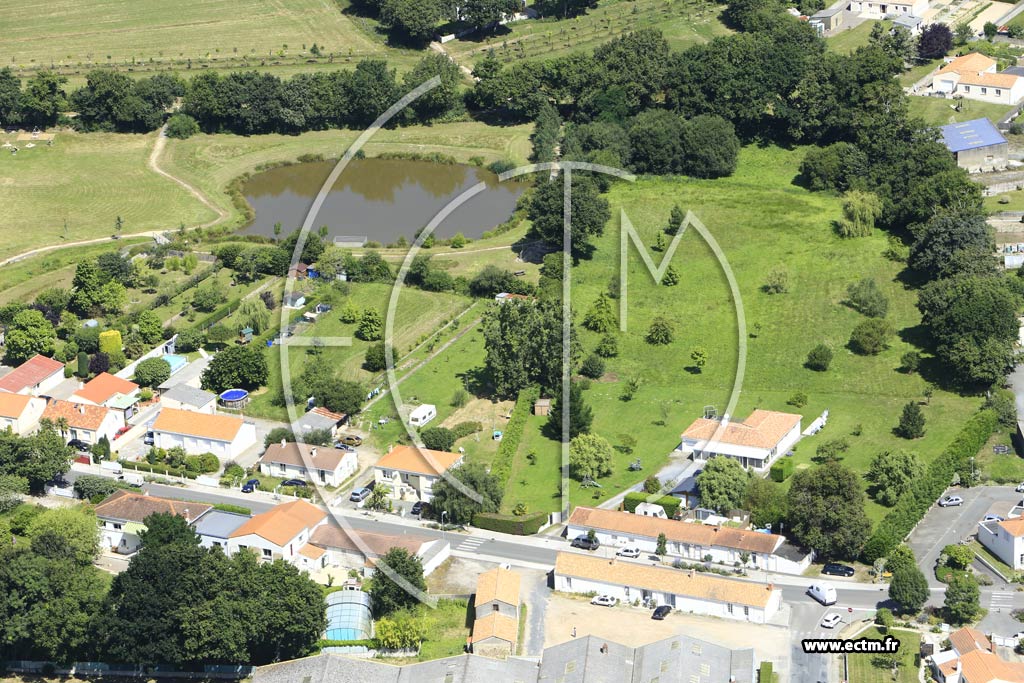 Photo arienne de Saint-Julien-des-Landes