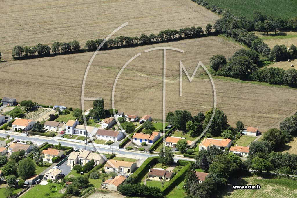 Photo arienne de Saint-Julien-des-Landes