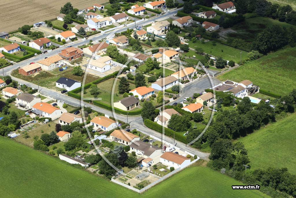 Photo arienne de Saint-Julien-des-Landes