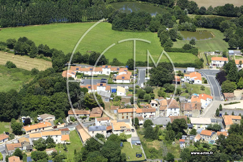 Photo arienne de Saint-Paul-Mont-Penit