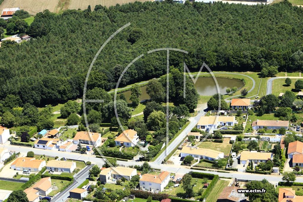 Photo arienne de Saint-Paul-Mont-Penit