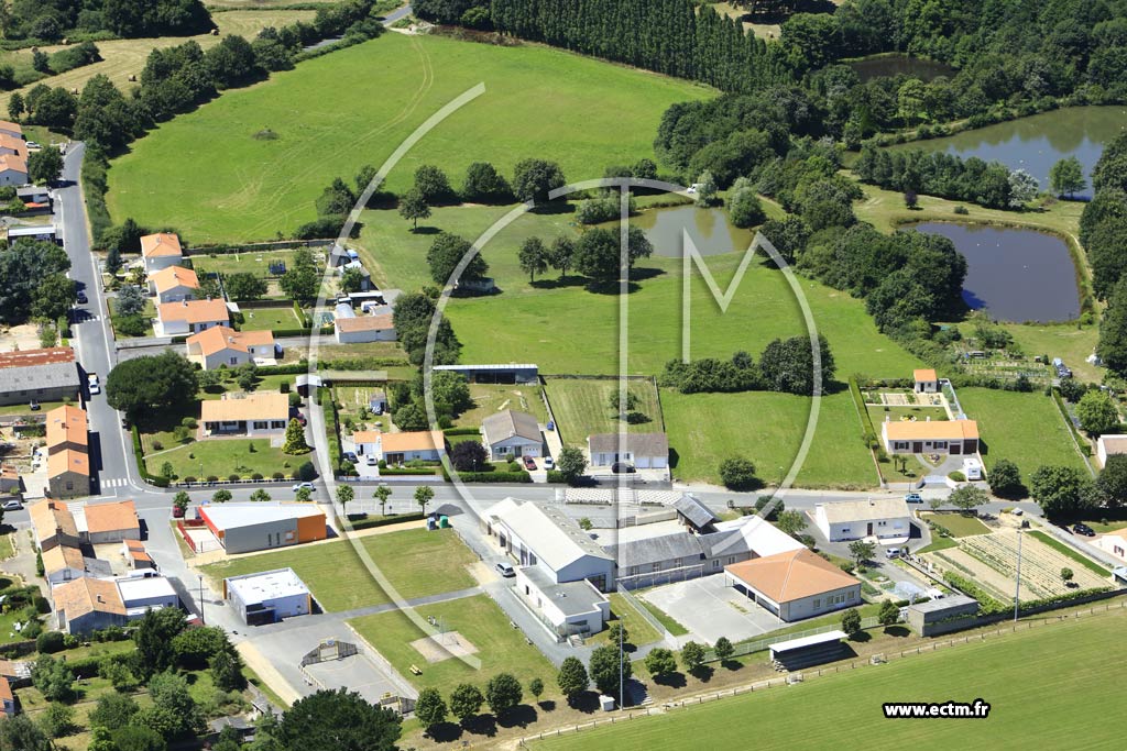 Photo arienne de Saint-Paul-Mont-Penit