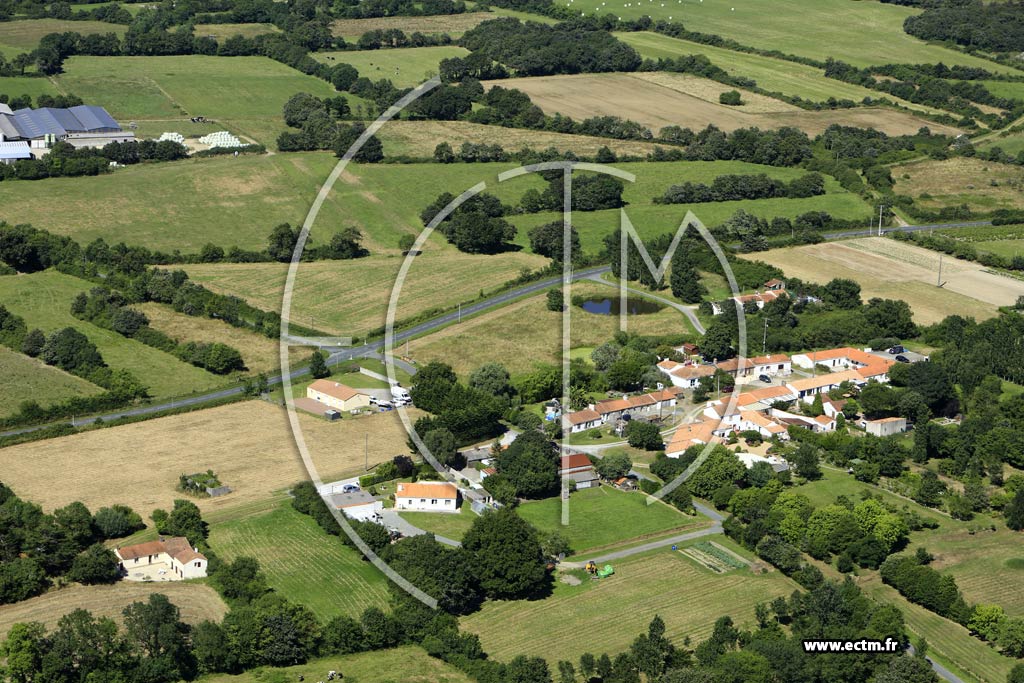 Photo arienne de Bois-de-Cn (la Poinire)