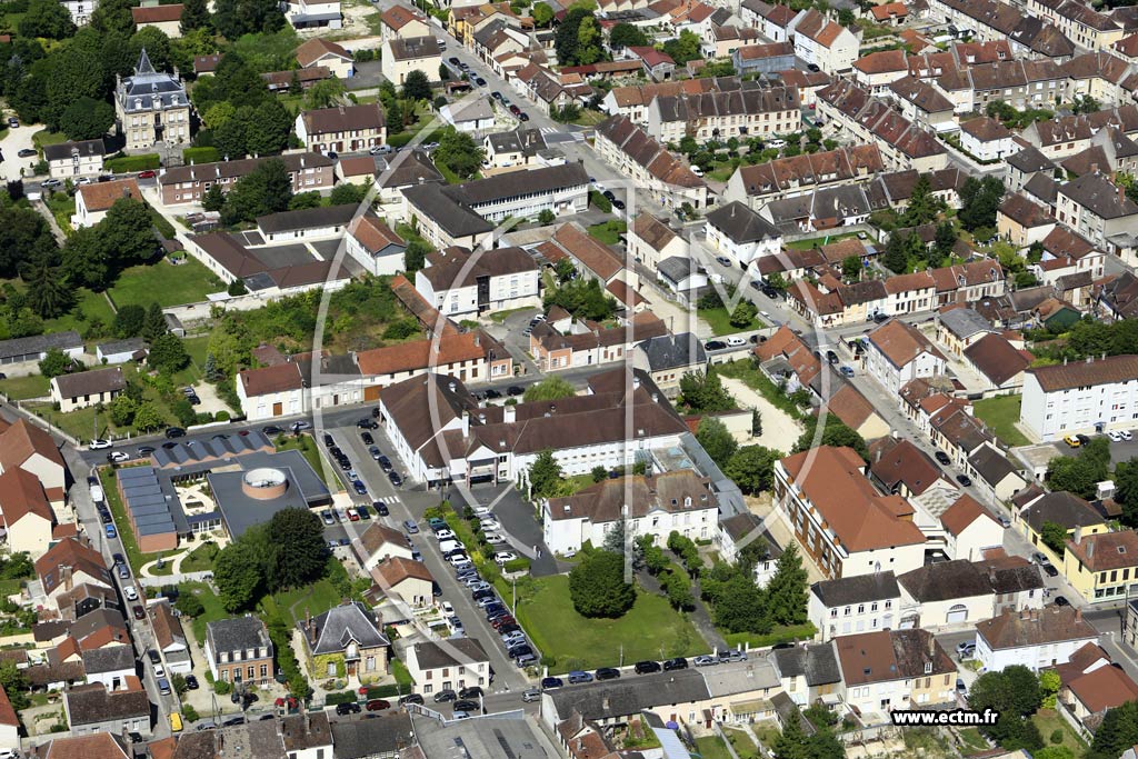 Photo arienne de Arcis-sur-Aube (Centre)