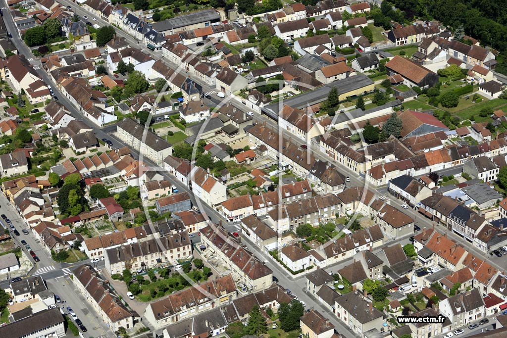 Photo arienne de Arcis-sur-Aube (Centre)