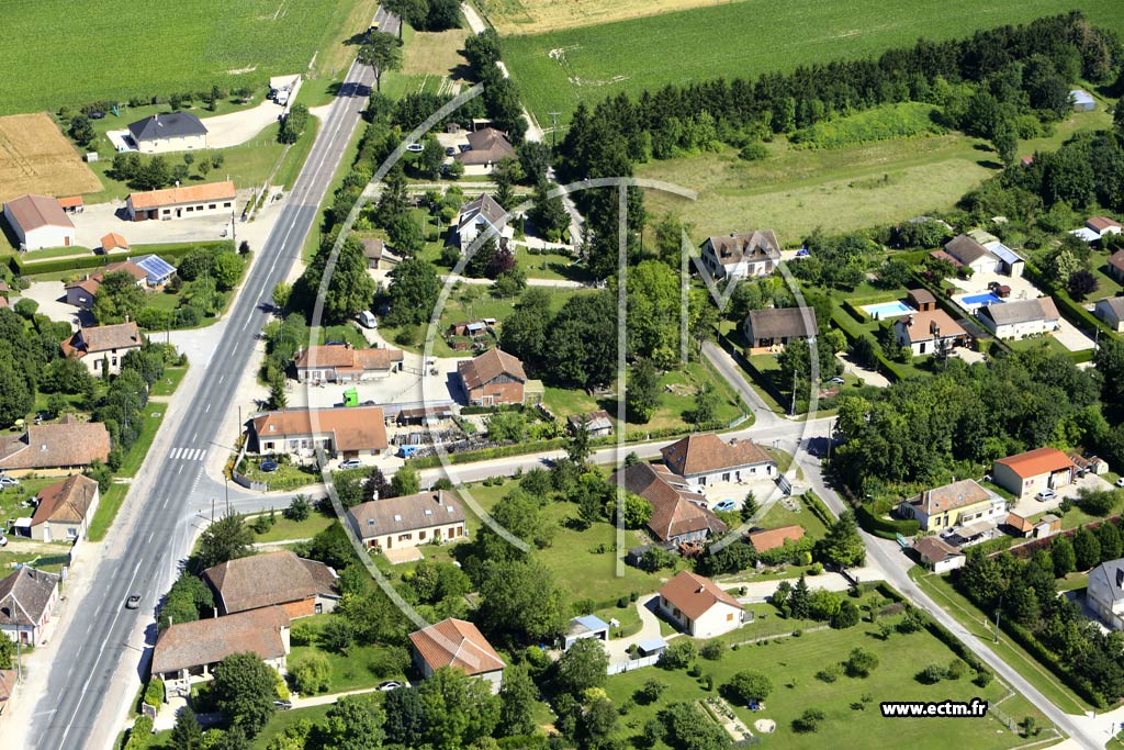 Photo arienne de Aubeterre