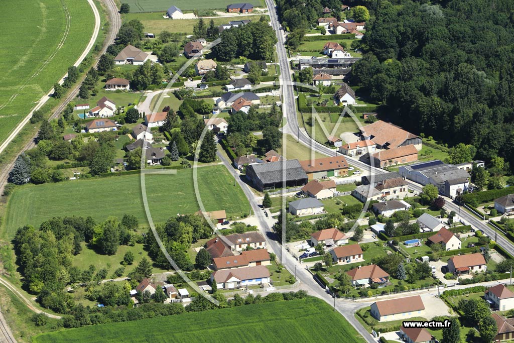 Photo arienne de Charmont-sous-Barbuise