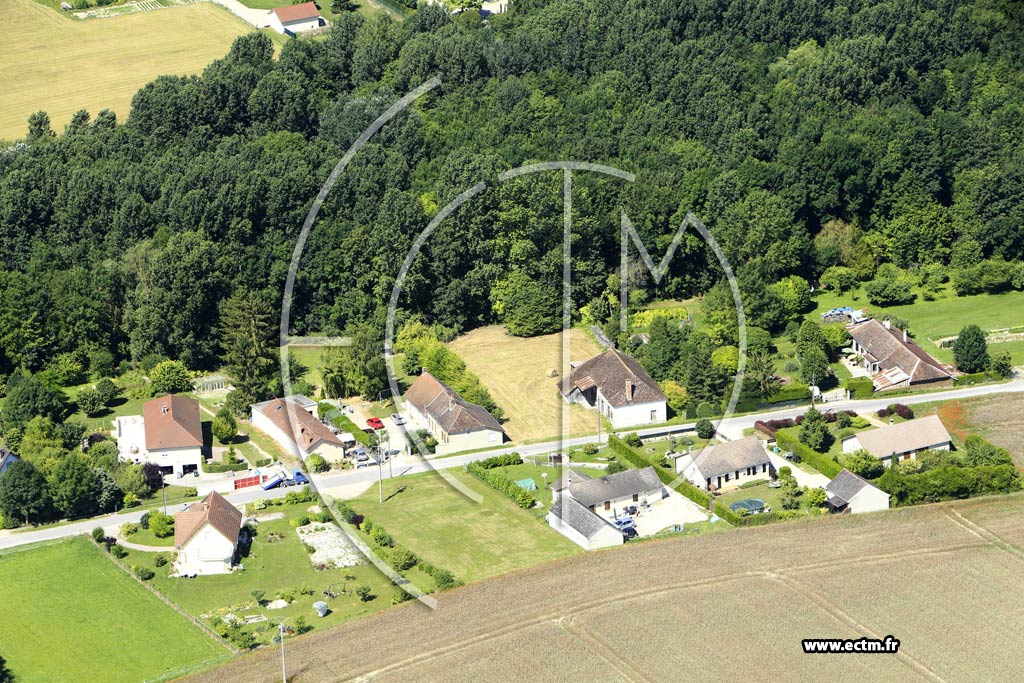 Photo arienne de Montsuzain